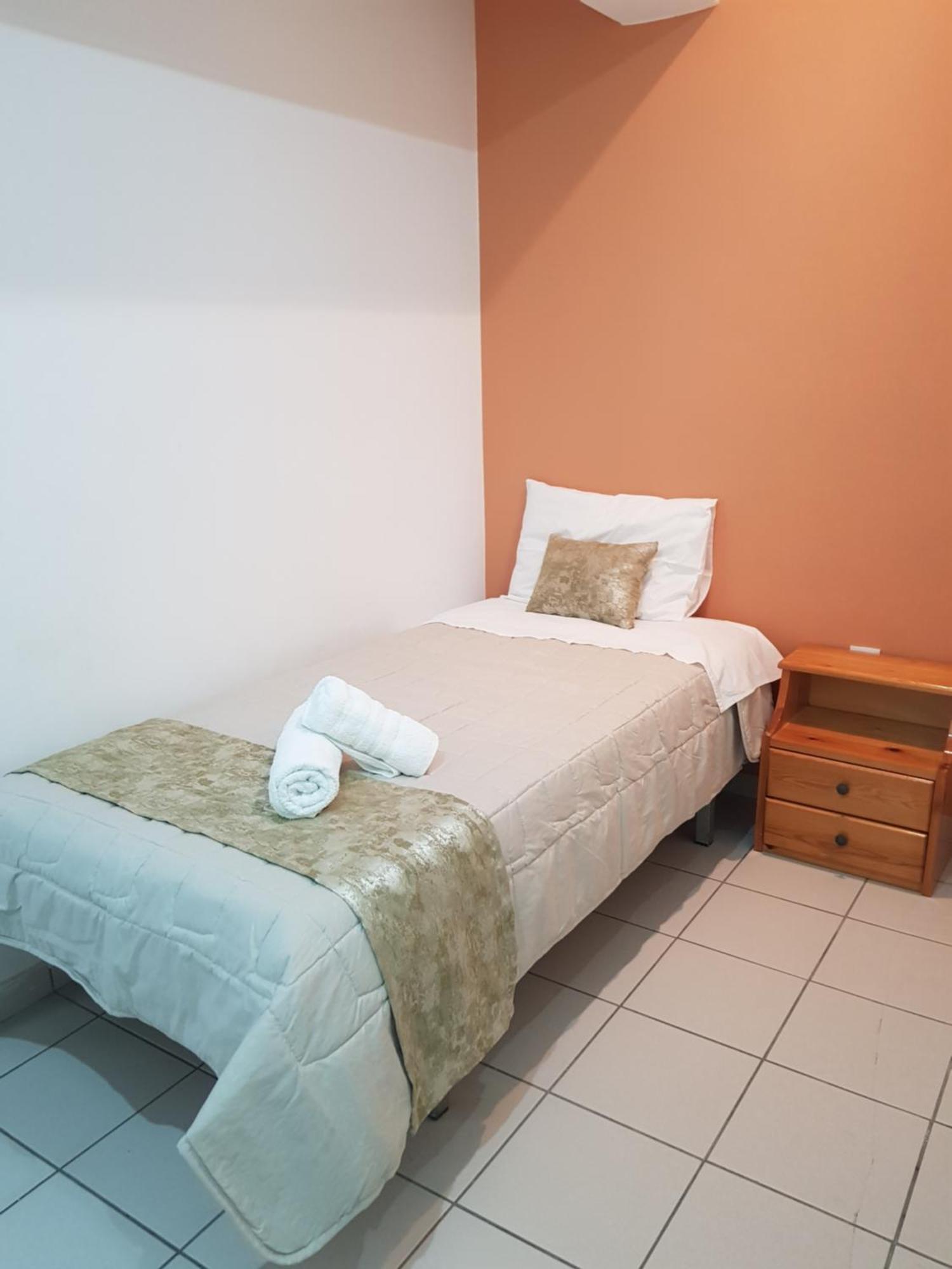 TolofónSchinas Apts.アパートメント 部屋 写真