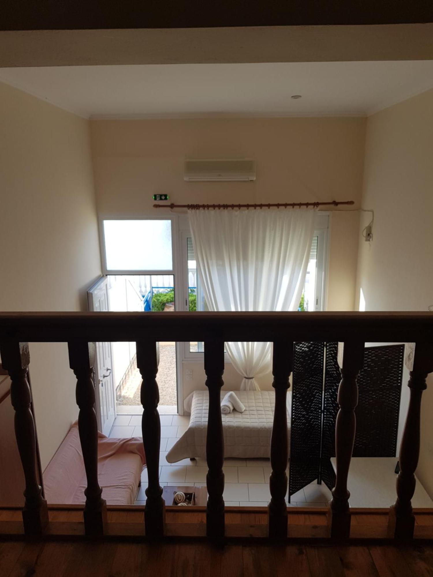 TolofónSchinas Apts.アパートメント 部屋 写真