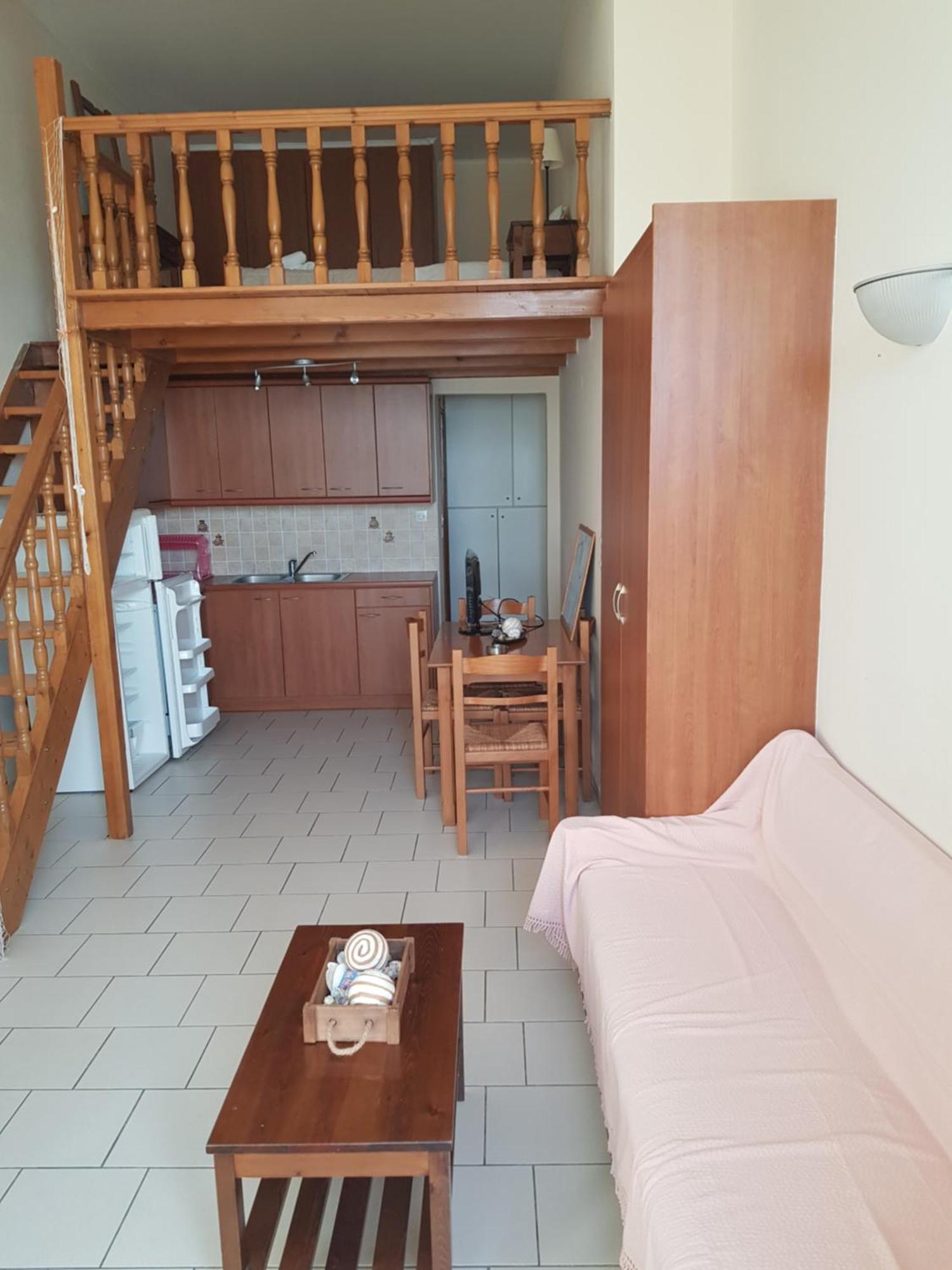 TolofónSchinas Apts.アパートメント 部屋 写真